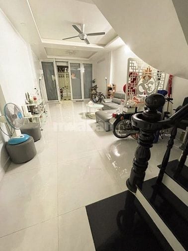 🏡 BÁN NHÀ HẺM XE HƠI – ĐƯỜNG BÀN CỜ, P.3, QUẬN 3 – GIÁ CHỈ 3 TỶ 880 