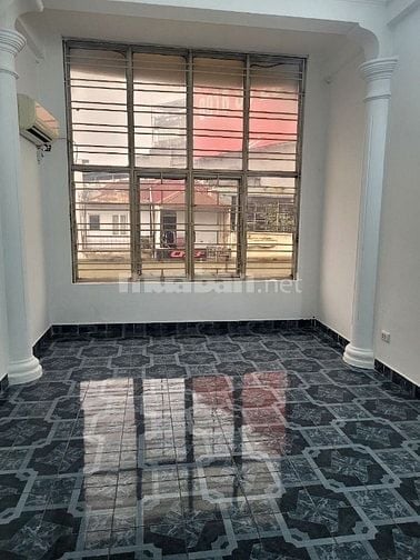 Cho Thuê Nhà Nguyên Căn 5 tầng Mặt Phố số 283 Khâm Thiên, Hà Nội 