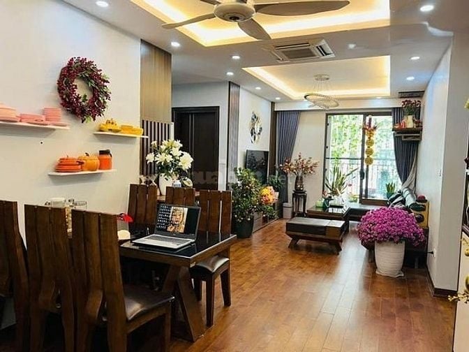 Nhà Tân Canh ngang 5 dài 11 gần chợ Phạm Văn Hai-Chỉ 2tỷ490 nhà 1T2L 