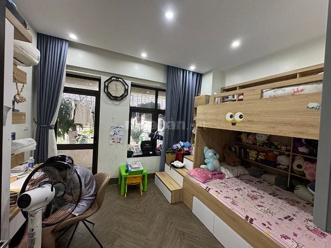 Nhà em bán lại căn hộ góc 3PN 95m2 toà CT2A chung cư Tân Tây Đô 3,8 tỷ