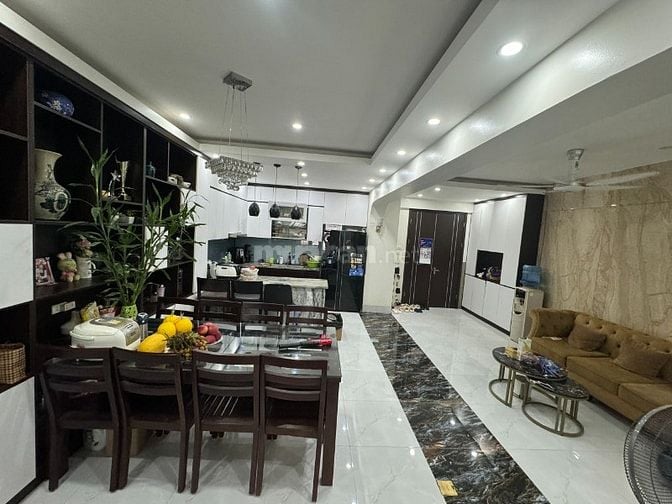 Nhà em bán lại căn hộ góc 3PN 95m2 toà CT2A chung cư Tân Tây Đô 3,8 tỷ
