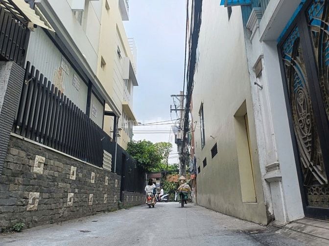 Bán Nhà Hẻm Xem Hơi Chợ Hiệp Bình 50m2 2 Tầng Hoàn Công Chỉ 5,1 Tỷ