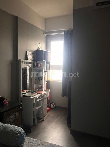 Bán căn hộ chung cư Lê Thị Riêng, Q10, thang máy,  55m2, 2pn, 2.92 tỷ
