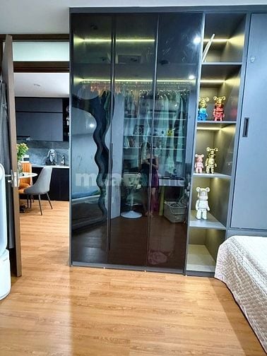 Bán gấp căn hộ ccmn Vân Hồ, dt 57m2, 2 ngủ, 1wc, full nội thất đẹp.