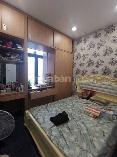 Cho thuê nhà mặt đường số , p Bình Trưng Tây 