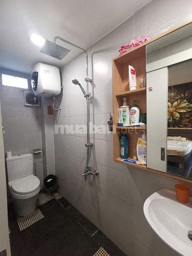 Cho thuê nhà mặt đường số , p Bình Trưng Tây 
