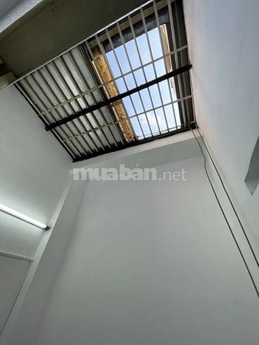 Nhà đẹp Quận 6 – HXH Bà Hom – 2PN – Nở hậu – Sổ riêng – Giá 4 tỷ 9 TL