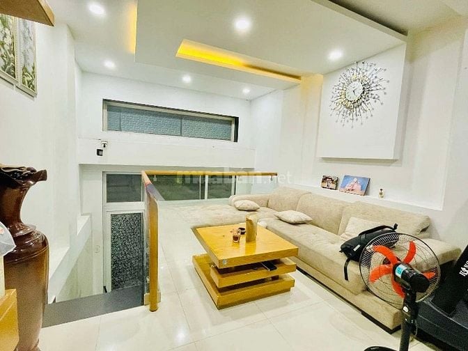 NGỘP HẠ 1,2 TỶ- BÌNH THẠNH- HẺM XE TẢI TRÁNH- 5 TẦNG CÓ HẦM- 11,x TỶ
