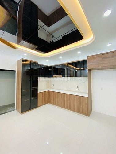  XE HƠI ĐỖ CỔNG - 122M2 CÔNG NHẬN ĐỦ - NGANG 5.4M NỞ HẬU ĐẦY LỘC - C
