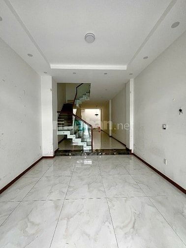 Nhà mặt tiền đường số gần chợ TÂN QUY, diện tích 4x21m, 3 lầu.