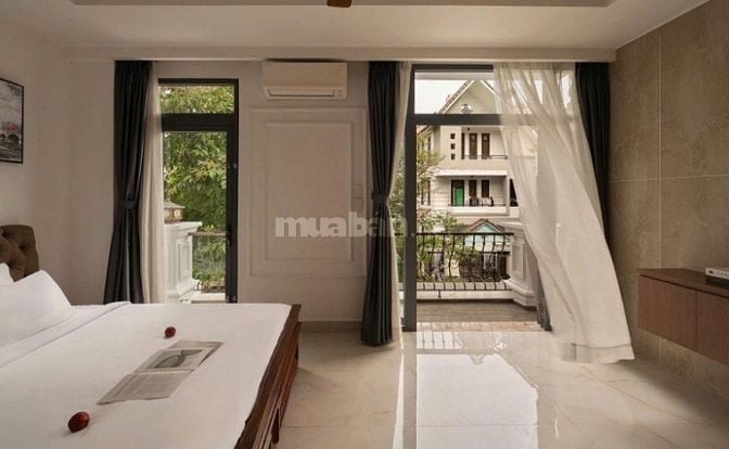 Bán biệt thự mặt tiền DT 400m2 , xây dựng full SHR , NH hỗ trợ 80%