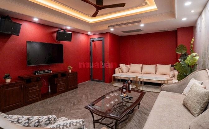 Bán biệt thự mặt tiền DT 400m2 , xây dựng full SHR , NH hỗ trợ 80%