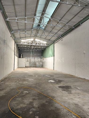 💗🏠kho xưởng mới 400m2. Giá 25tr tân  Thới Hiệp quận 12  Mặt bằng kin