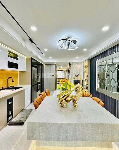 Bán Nhà đẹp ngay Thành Thái P14 Q10 65m2-1T+lửng+lầu giá 65m2 