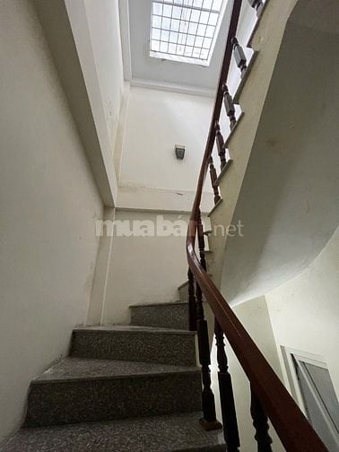 Bán nhà địa chỉ: Số 17 ngách 21/28 ngõ Văn Hương, Đống Đa, DT 45 m2x5T
