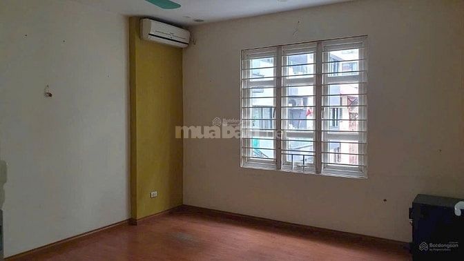 Cho Thuê nhà Nguyên Căn phố Vạn Bảo - Đội Cấn - Ba đình 