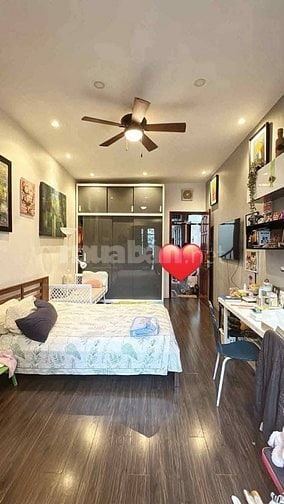 Bán nhà Mặt phố Yên Phụ sát Hồ Tây, 73m2, giá hợp lý, kinh doanh mạnh