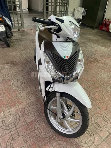 bán xe vision màu trắng , chính chủ biển hải phòng , xe rất đẹp
