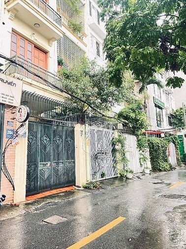 Bán nhà 5,5T mặt Hồ Hoàng Cầu DTXD 48m2 MT 3.5m đường hè 6m 20,9ty.