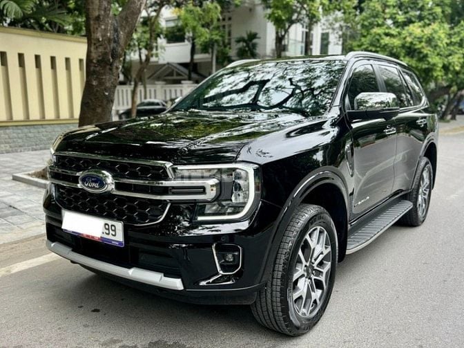Cho thuê xe du lịch có tài 4, 7, 16 chỗ. Khách Hàng Là Thượng Đế