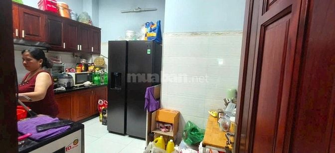 bán nhà lạc long quân khu chợ tân bình giáp bàu cát