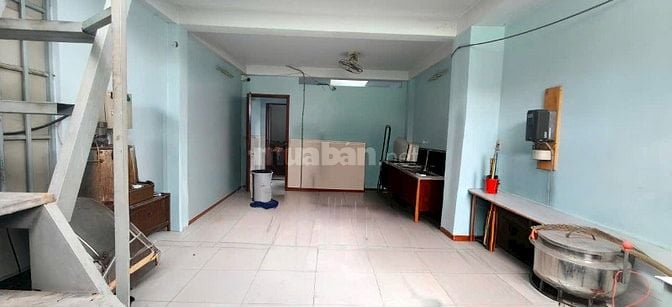 bán nhà lạc long quân khu chợ tân bình giáp bàu cát