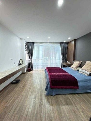 NHÀ PHỐ NGUYỄN SƠN 6TẦNG THANG MÁY - PHÂN LÔ HÀNG KHÔNG - GARA OTO