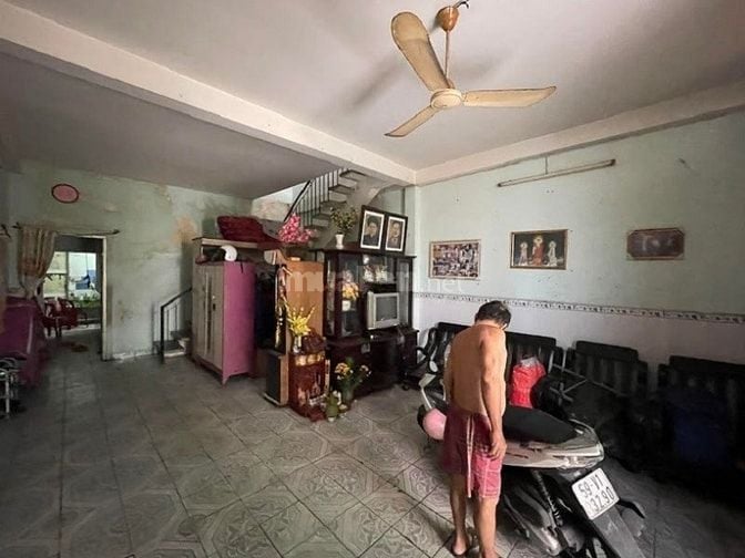 Bán nhà sát mặt tiền Đỗ Thị Lời Q.3, 7x13.5, ô tô đổ gần, chỉ 7 tỷ hơn