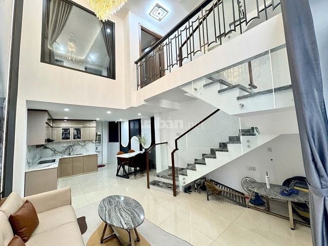 Ngộp bán nhà 4lau,5.2x11m,Full Nội thất,Nguyên Hồng,Bình Thạnh,hơn 7ty