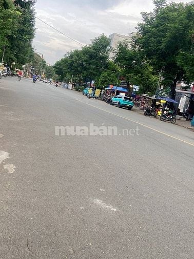 CHO MẶT TIÊN ĐẶNG THÙY TRÂM 250M2 , P13 QUẬN BÌNH THẠNH