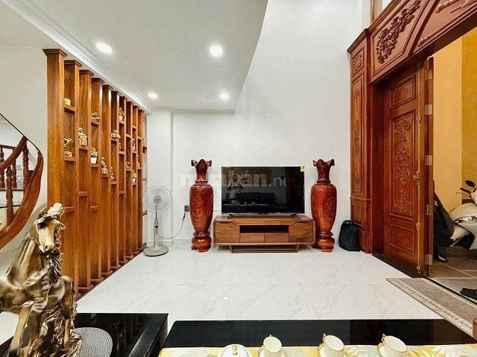 BIỆT THỰ , DIỆN TÍCH  5x20M,  5 TẦNG, THANG MÁY, CHỈ 10 TỈ 900