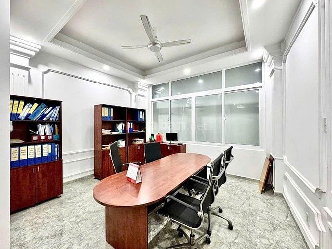 NHÀ MỚI ĐẸP - NHÀ NGUYÊN CĂN NHẤT CHI MAI, PHƯỜNG 13, QUẬN TÂN BÌNH