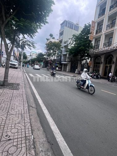 Bán nhà MT Trương Công Định . 4 x28m đúc 5 lầu