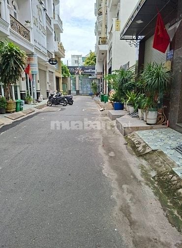 Bán nhà gần Mã Lò, Bình Tân, hẻm 7m, 6 tầng, 52m2, 7.95 tỷ.