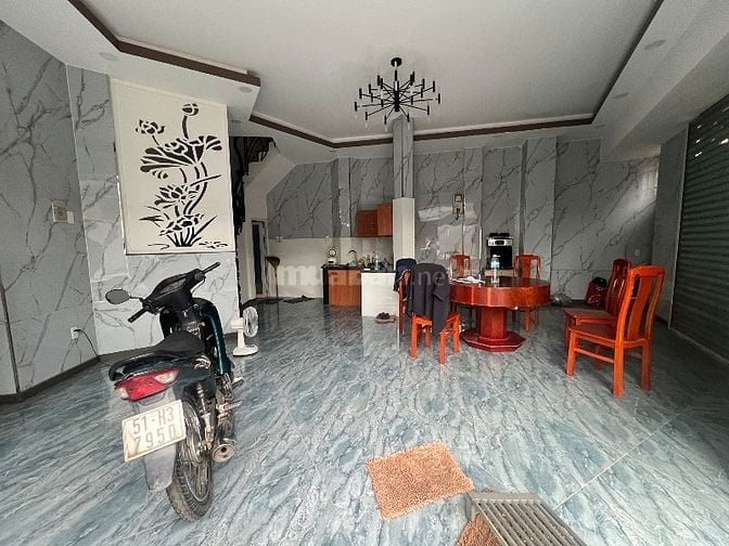 Nhà Mặt tiền đường kinh doanh Nguyễn Thượng Hiền, P5, Q.Bình Thạnh.