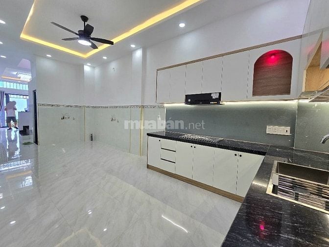 Siêu Phẩm MỚI 100% Đúc 1 Lầu- Trùn Tâm Bàu Cát Tân Bình-Full NT ở ngay