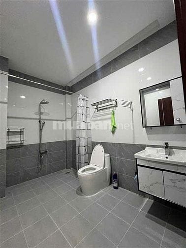 Nhà Dòng Tiền 40tr/t, 04 tầng, DT 5,2x24,2m.