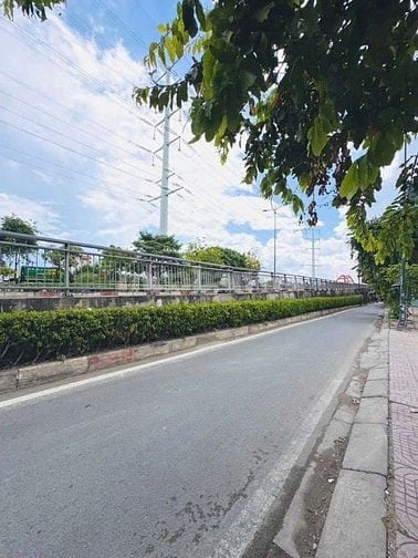 CỰC HOT nhà hẻm 6m 4L ngang 4.5m 86m2 Phạm Văn Đồng sát GIGA 13.9 tỷ.
