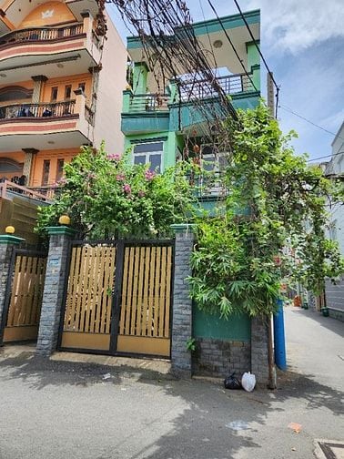 Bán nhà hẻm lớn 2 mặt tiền đuòng Đỗ xuân hợp. 