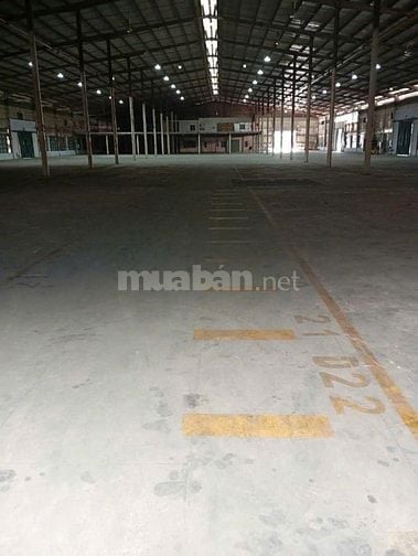 Cho thuê kho xưởng 8.600m2,Showroom, đường Kinh Dương Vương, Bình Tân