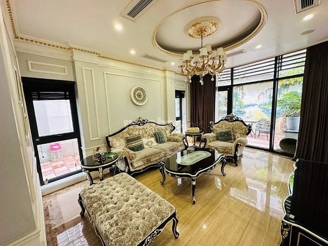 Chính Chủ Bán Biệt Thự 400m2,Vị Trí Đẹp,Giá Tốt,Lê Trọng Tấn- Bình Tân