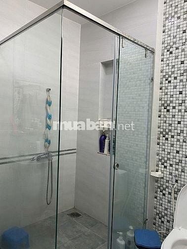 Bán 2 căn nhà Tân Phú giá tốt: 1 căn hẻm xe tải, 1 căn nhà mới đẹp