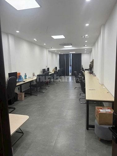 💥 HXH Phạm Văn Bạch, Tân Bình, 80m2 nhà 5 tầng có hầm chỉ hơn 11 đồng
