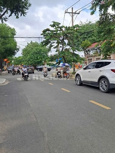 Bán đất mặt tiền Công Lý quận Thủ Đức giá 120 tỷ