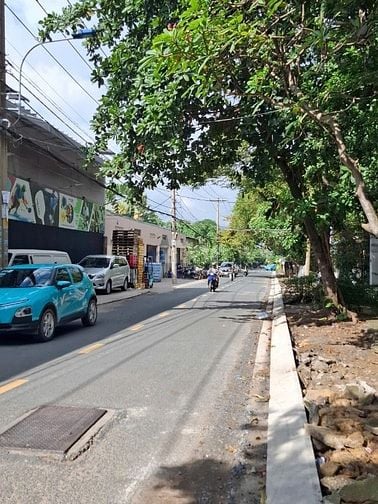 Bán đất mặt tiền Công Lý quận Thủ Đức giá 120 tỷ