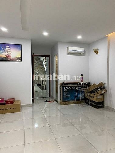 Bán 2 căn nhà Tân Phú giá tốt: 1 căn hẻm xe tải, 1 căn nhà mới đẹp