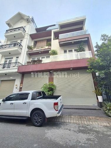 Trần Thị Liền, Ngang khủng 9x10m, 04 tầng.