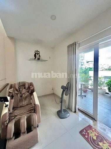 Trần Thị Liền, Ngang khủng 9x10m, 04 tầng.