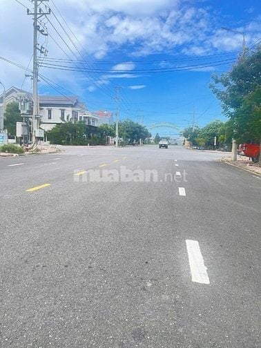 Đất liền kề Riveria, Đất Hội An, Giá cũng phải hann