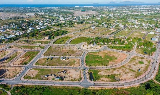 Đất liền kề Riveria, Đất Hội An, Giá cũng phải hann